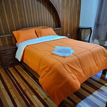 The Travel House Ξενοδοχείο Κίτο Εξωτερικό φωτογραφία