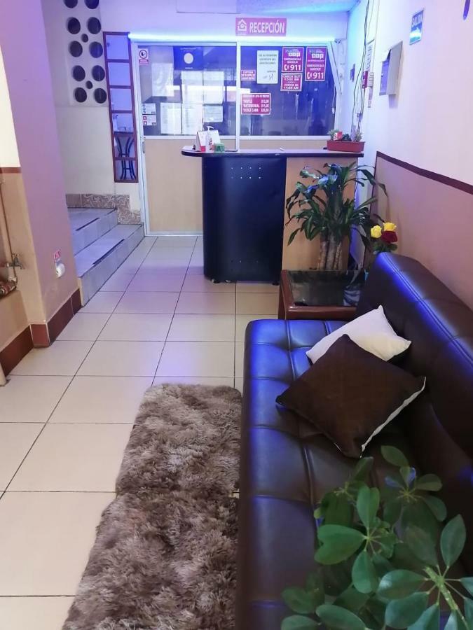 The Travel House Ξενοδοχείο Κίτο Εξωτερικό φωτογραφία